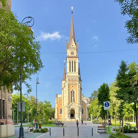 Pura Vida - Free Parking * Budapest